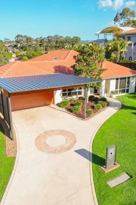 Family Home in Edens Landing Family Home in Edens Landing